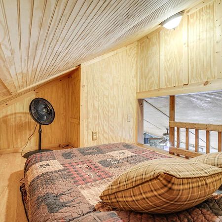 Creekside Whittier Cabin With Fire Pit Near Hiking! Εξωτερικό φωτογραφία