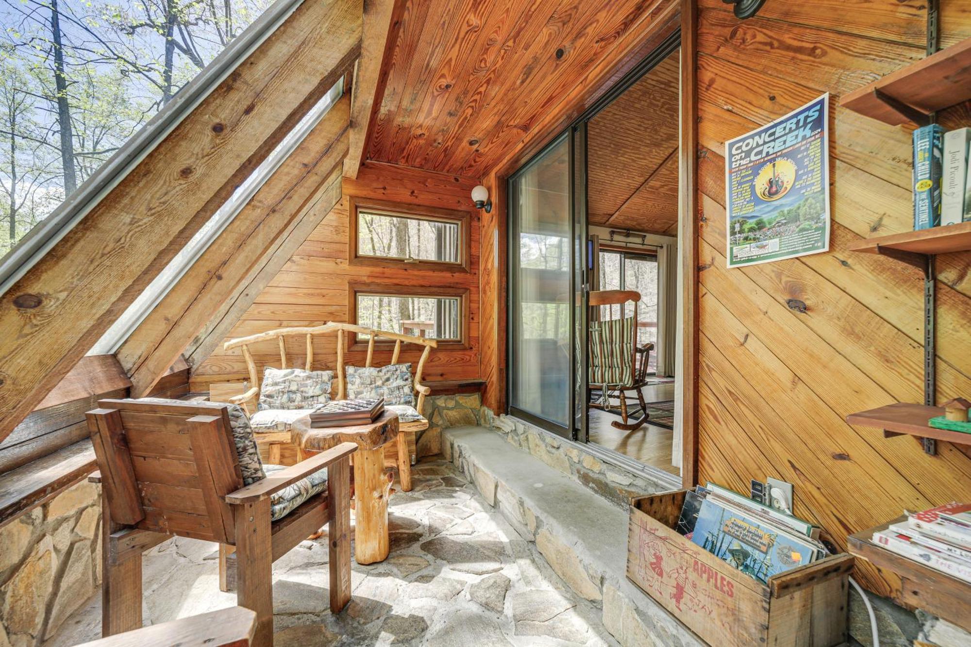 Creekside Whittier Cabin With Fire Pit Near Hiking! Εξωτερικό φωτογραφία