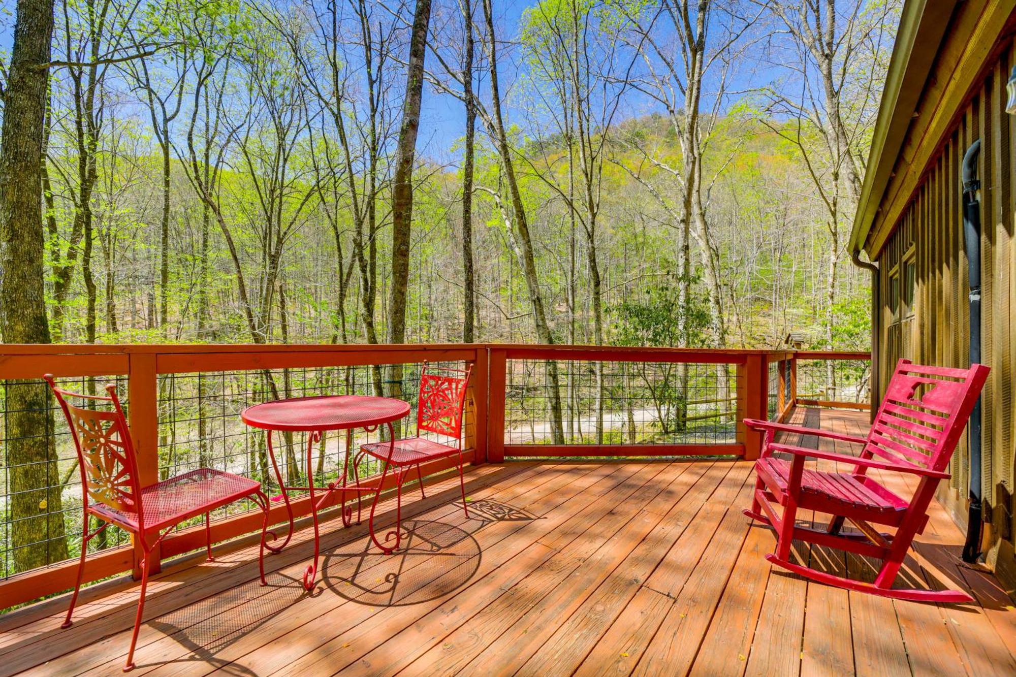 Creekside Whittier Cabin With Fire Pit Near Hiking! Εξωτερικό φωτογραφία
